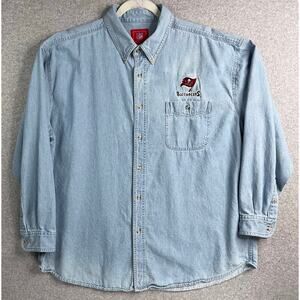 Tampa Bay Buccaneers Men’s 2XL Denim Button Up Shirt NFL Embroidered Logo